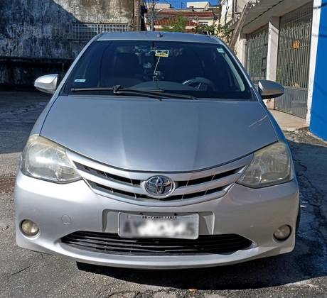 TOYOTA ETIOS 1.5 XS SEDAN 16V FLEX 4P MANUAL